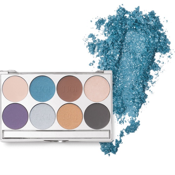 Tigi High Def Mirrored Color Pallet - Picture 5 of 5